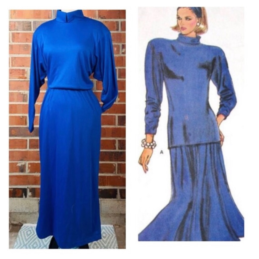 Vintage 1980s blue, Size 12/14 Mock neck, dolman sleeved knit dress with pocket